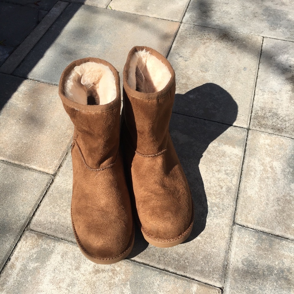 Rock and Candy Lined Snow Boots